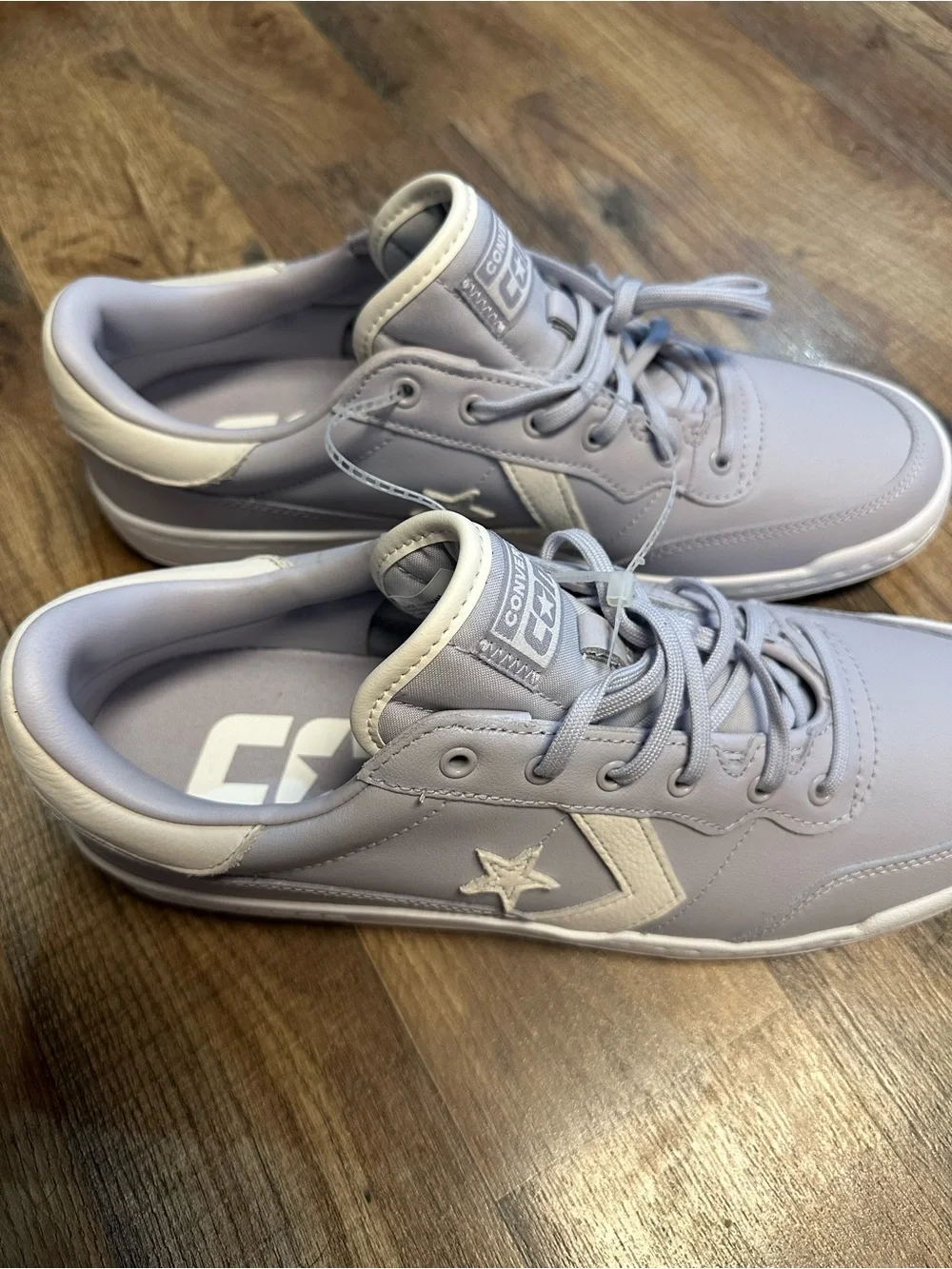 Converse CONS Men’s Low-Top Sneakers in Light Gray - Picture 2 of 6